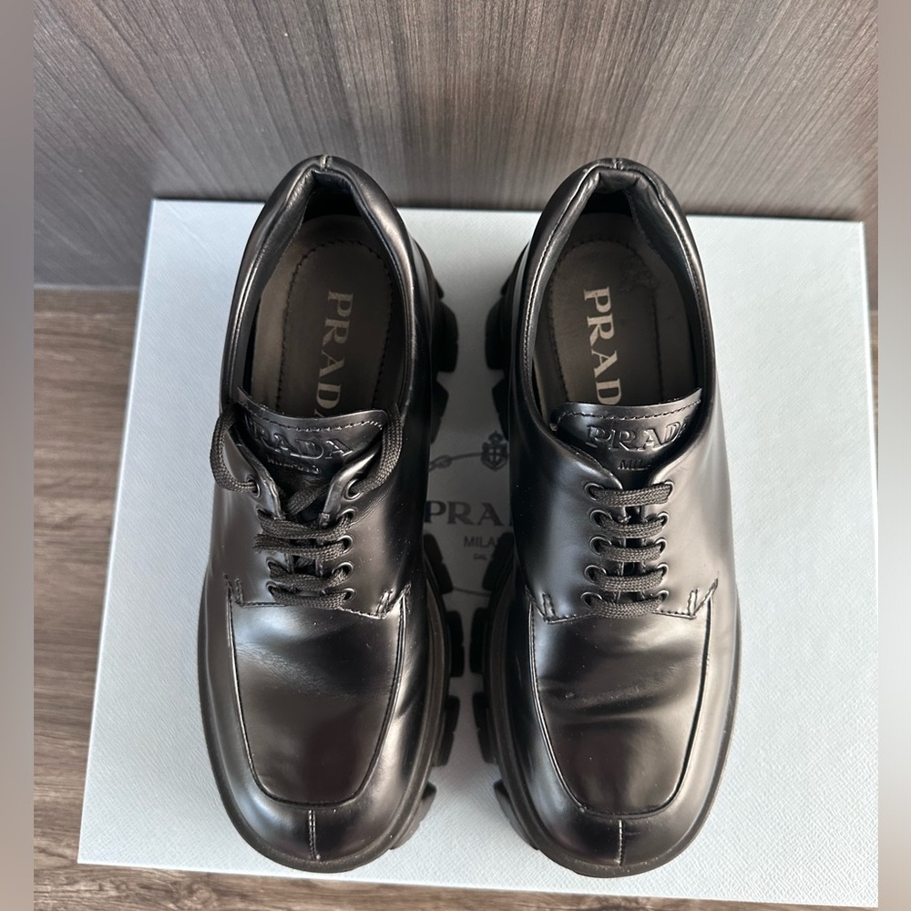Prada authentic platform shoes (37)